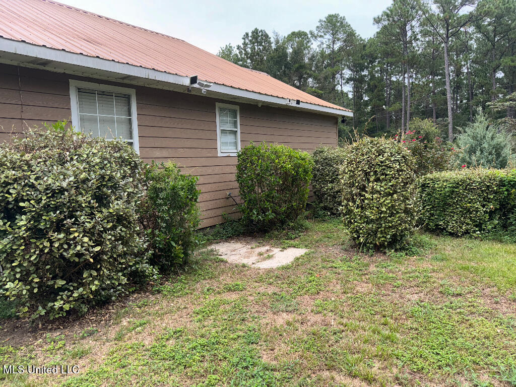 17105 W Spring Lake Drive, Vancleave, Mississippi image 13