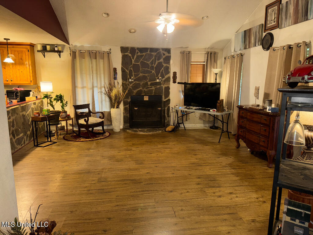 17105 W Spring Lake Drive, Vancleave, Mississippi image 17