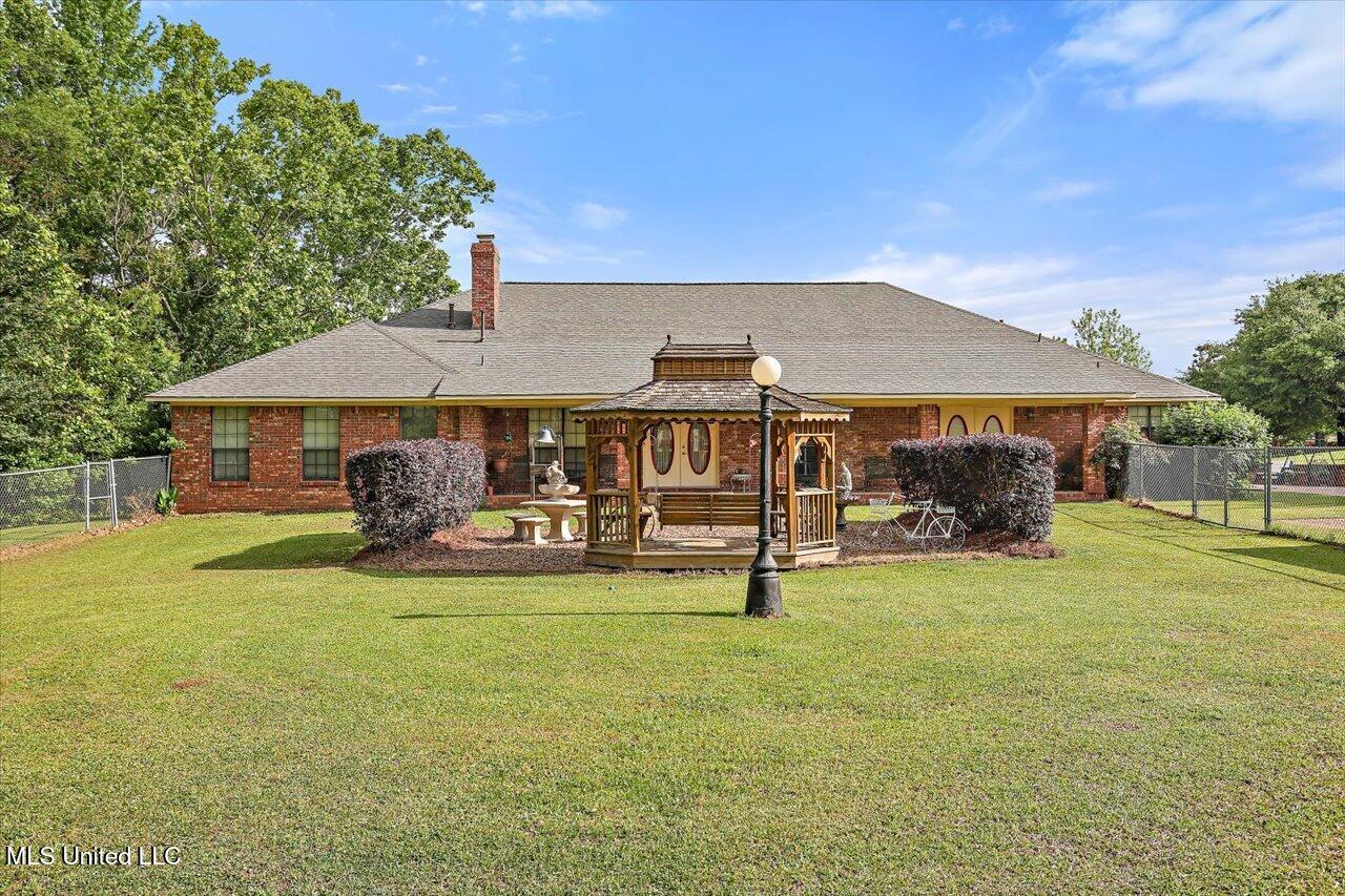 107 Chalet Strasse, Brandon, Mississippi image 38