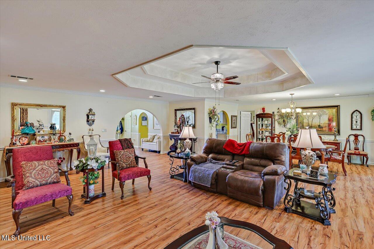 107 Chalet Strasse, Brandon, Mississippi image 13