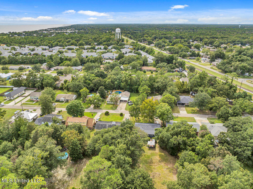 216 Buena Vista Drive, Long Beach, Mississippi image 34