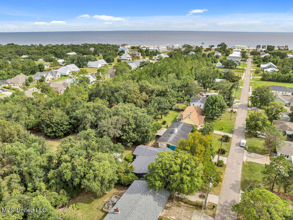 216 Buena Vista Drive, Long Beach, Mississippi image 35