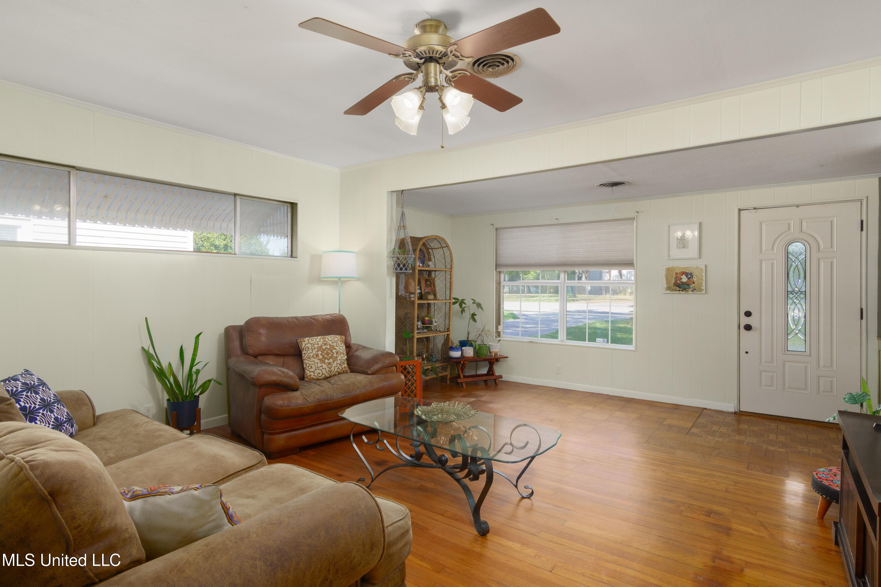 1219 27th Street, Gulfport, Mississippi image 2