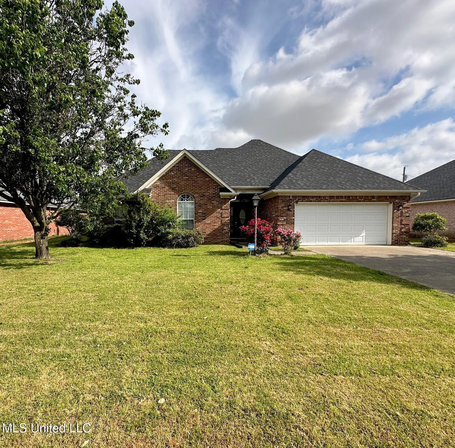 224 Westwood Drive, Cleveland, Mississippi image 1