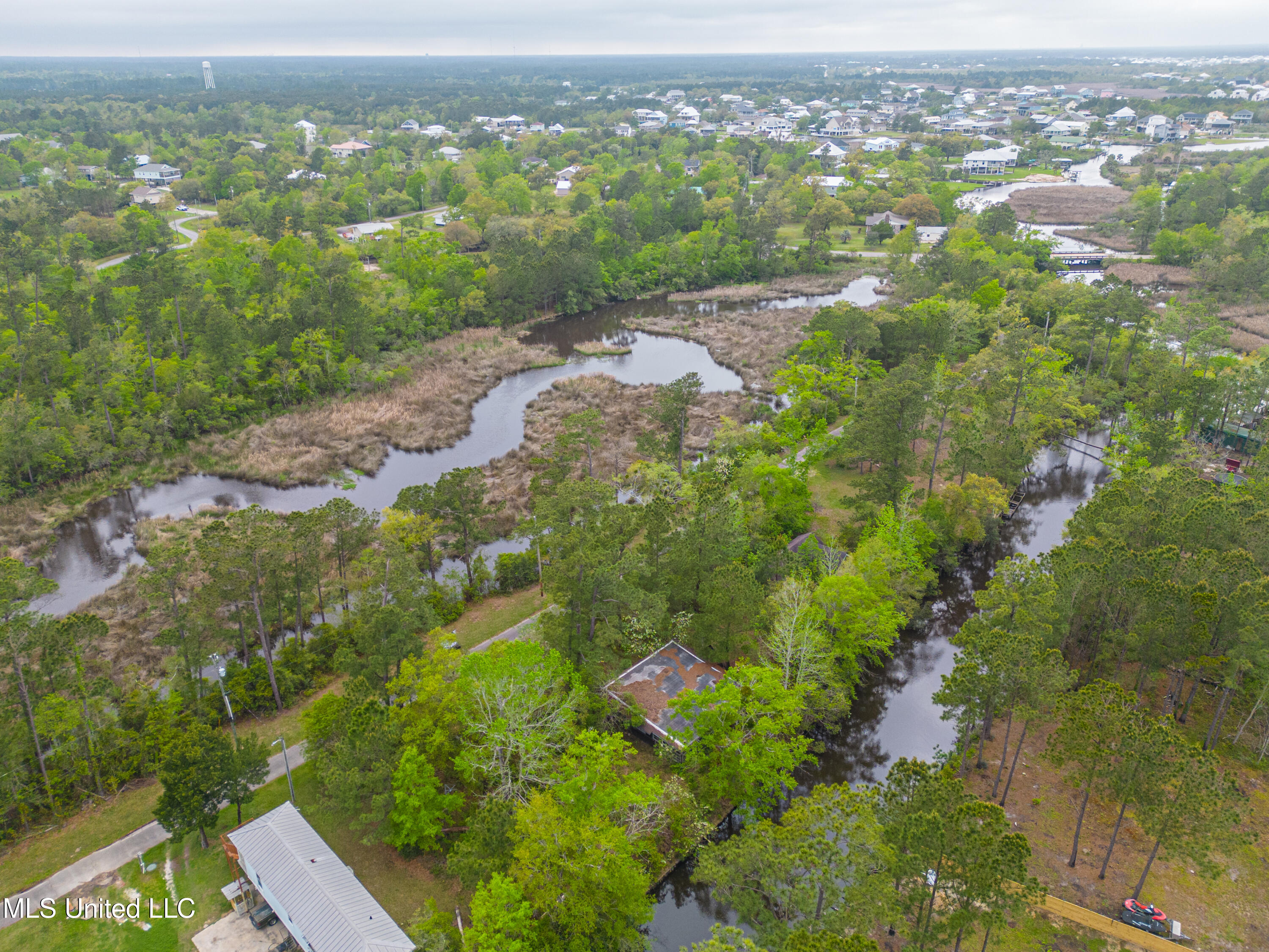 11308 Lake Drive, Bay Saint Louis, Mississippi image 7