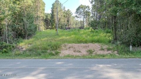 Vacant Land For Sale - 174 Pap Armstrong Road<br/> Forrest County, Wiggins, MS 39577