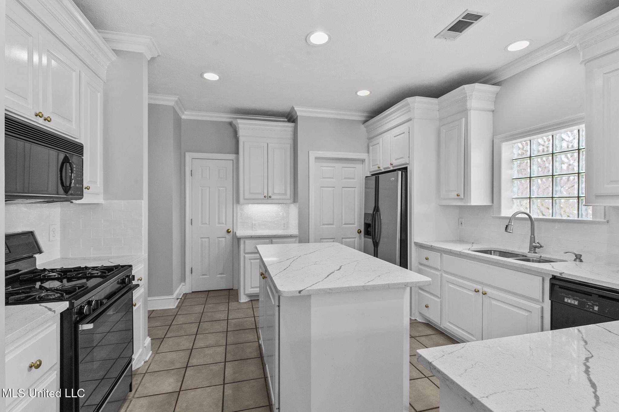 706 Danforth Drive, Madison, Mississippi image 24