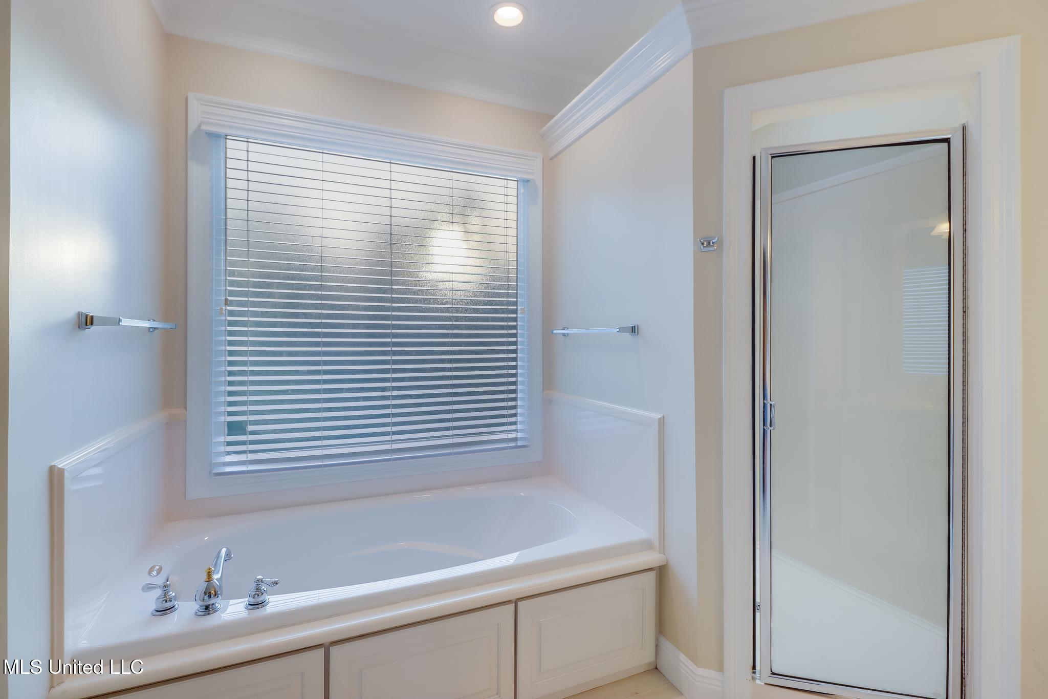 2011 Pointe Clear Drive, Biloxi, Mississippi image 25