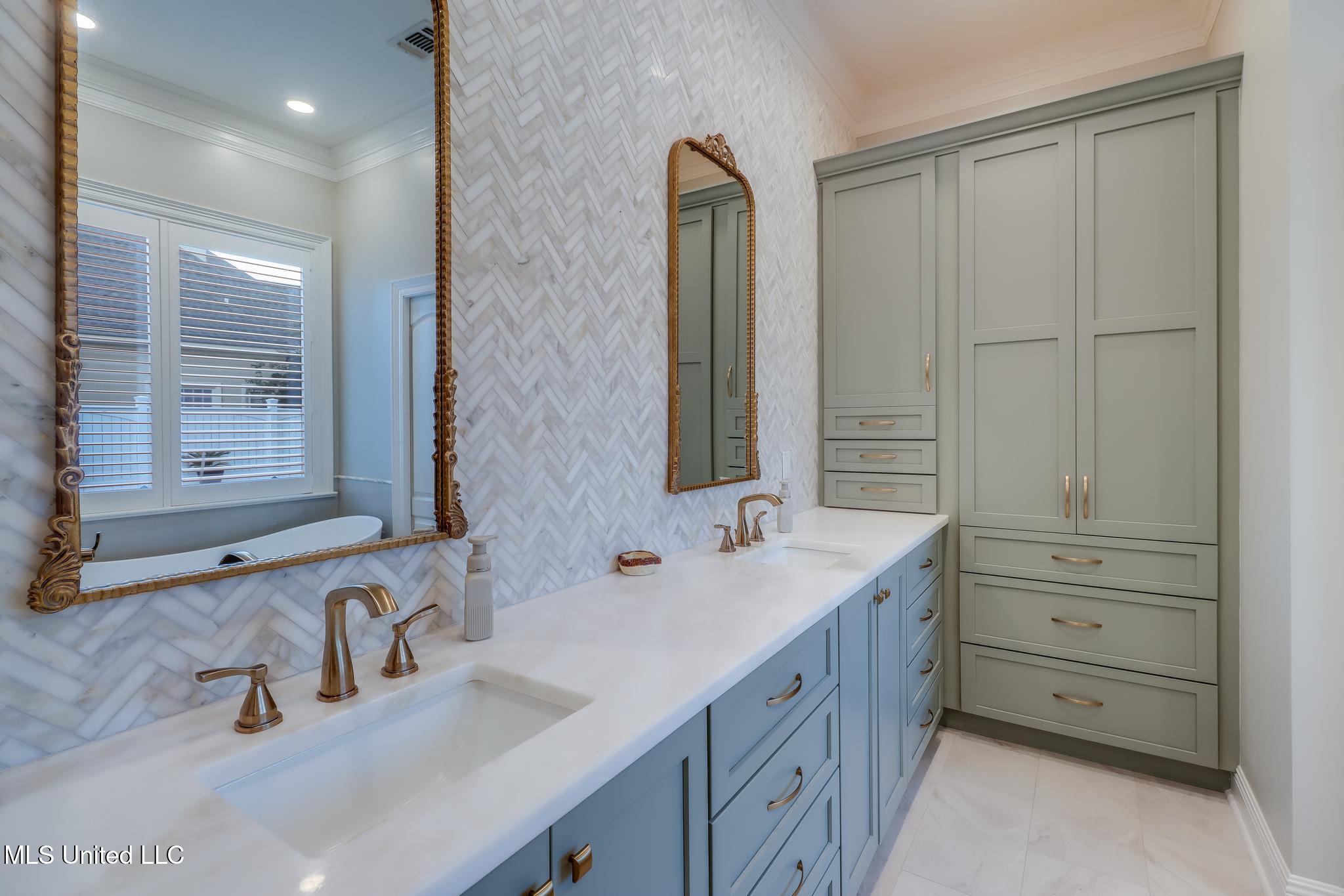 2011 Pointe Clear Drive, Biloxi, Mississippi image 19