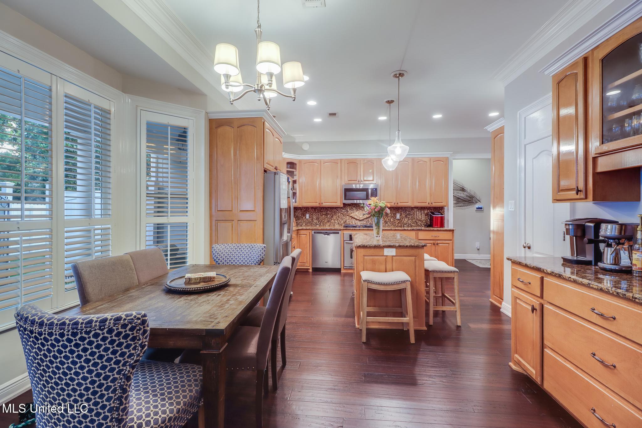 2011 Pointe Clear Drive, Biloxi, Mississippi image 13