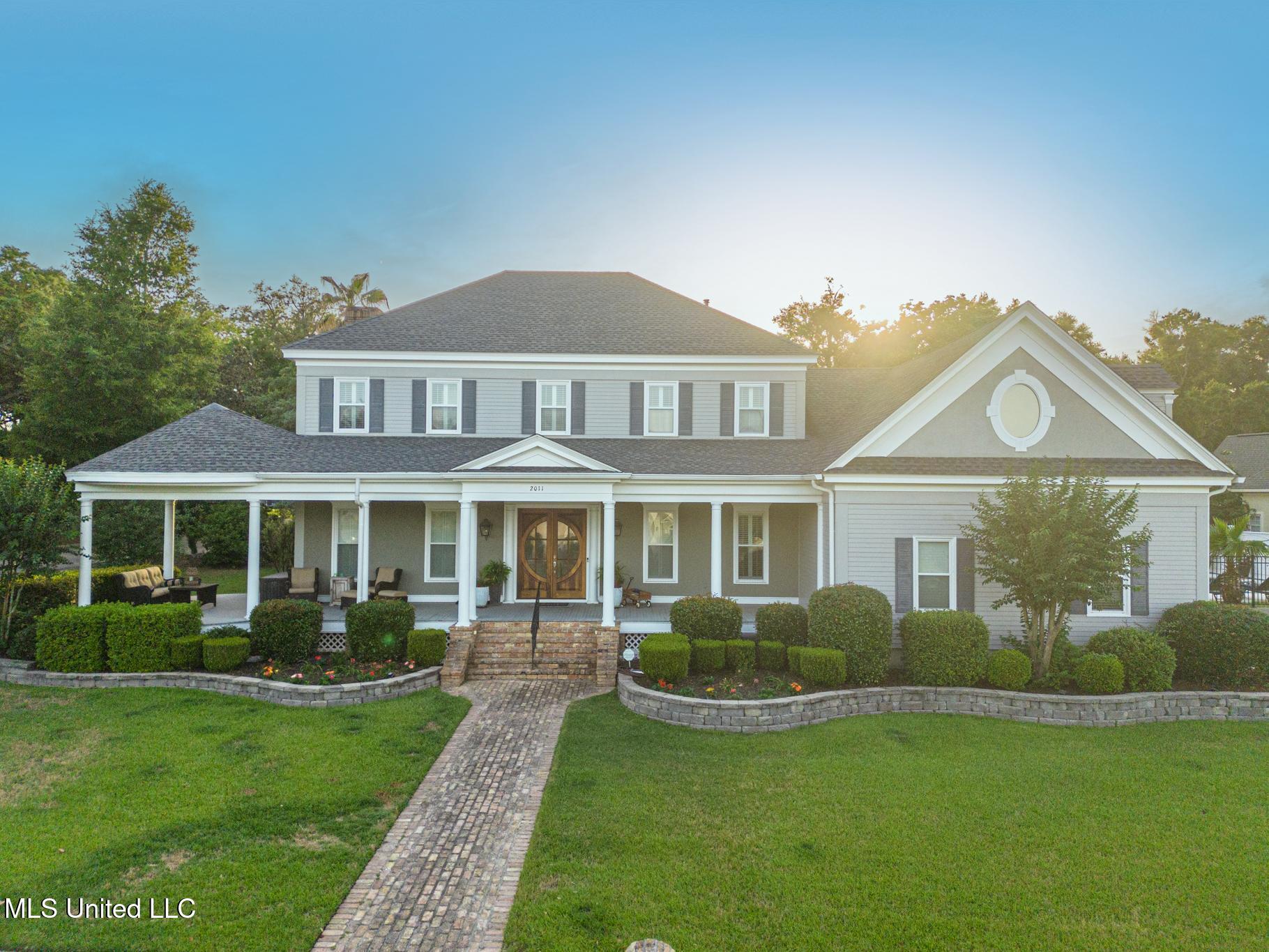 2011 Pointe Clear Drive, Biloxi, Mississippi image 2