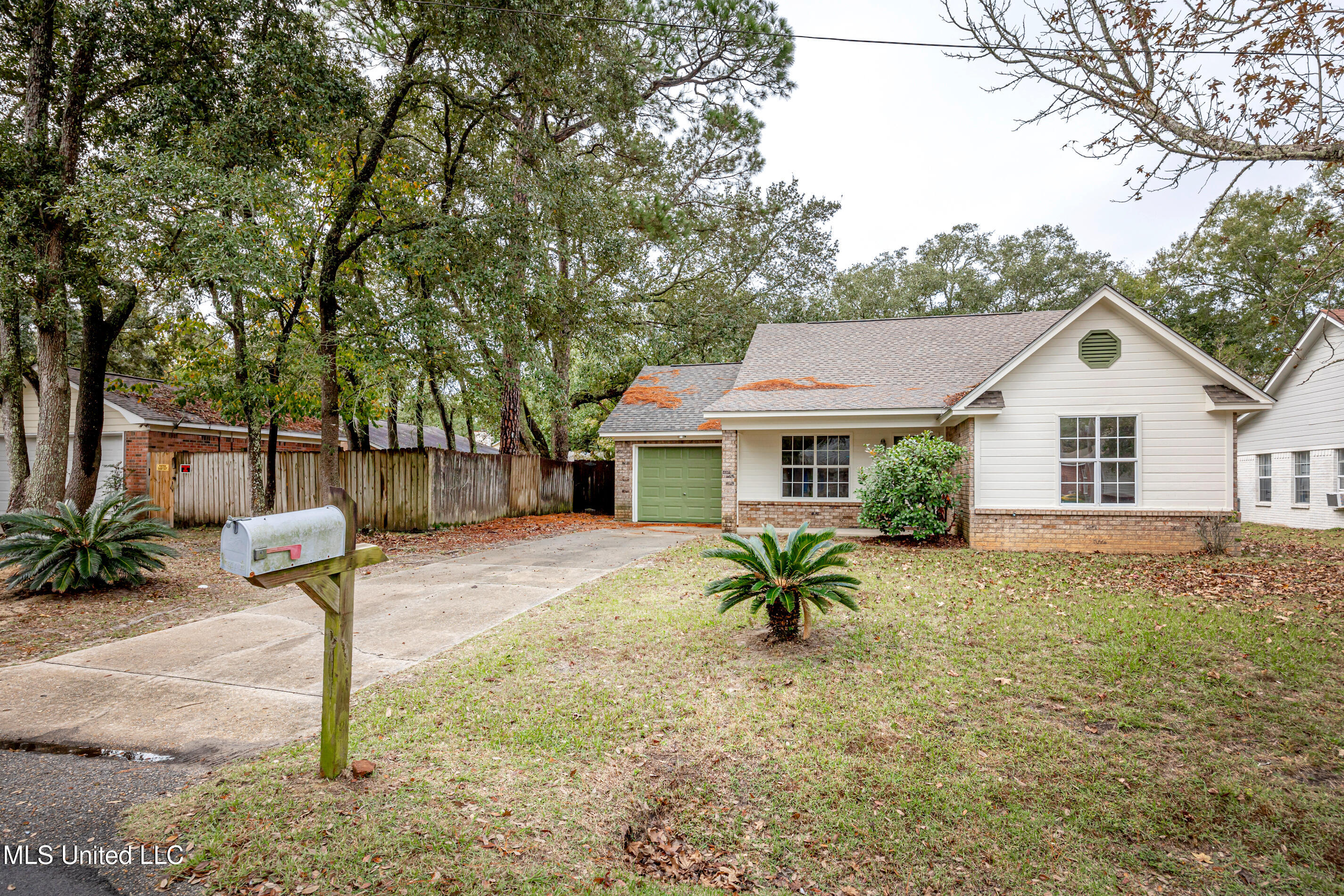 1425 S 9th Street, Ocean Springs, Mississippi image 39