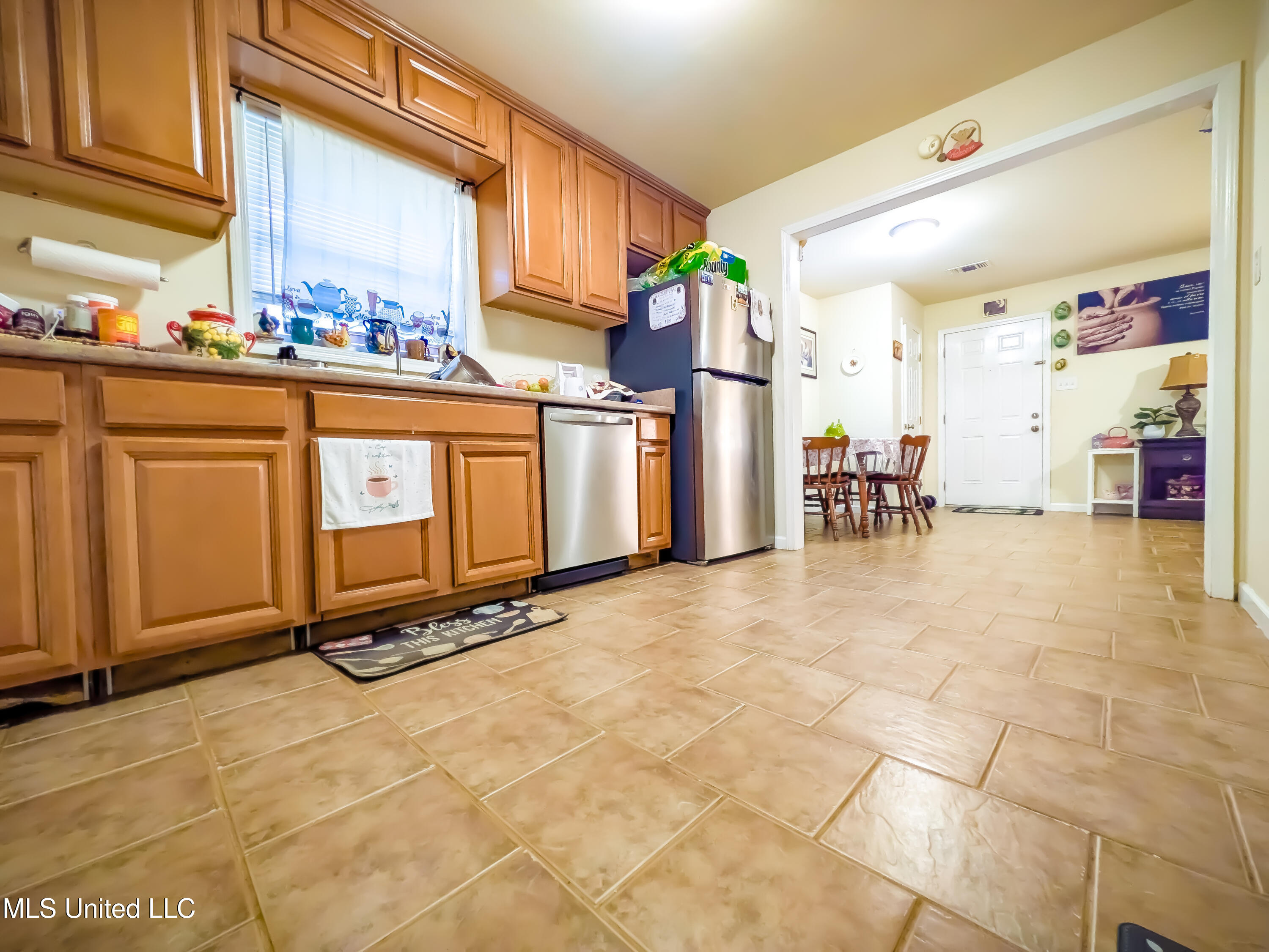 2220 18th Avenue, Gulfport, Mississippi image 5