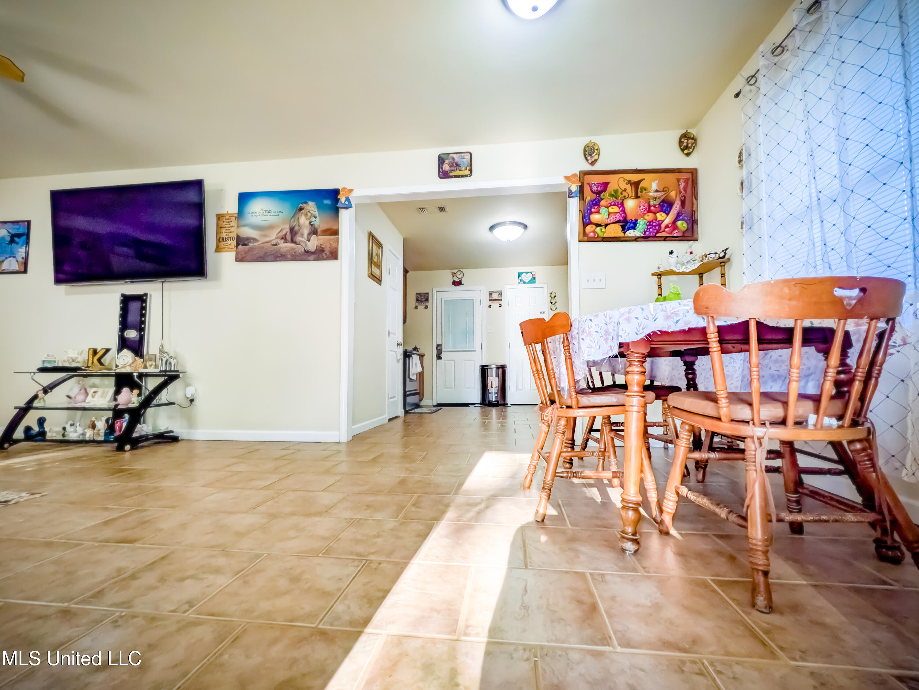 2220 18th Avenue, Gulfport, Mississippi image 2