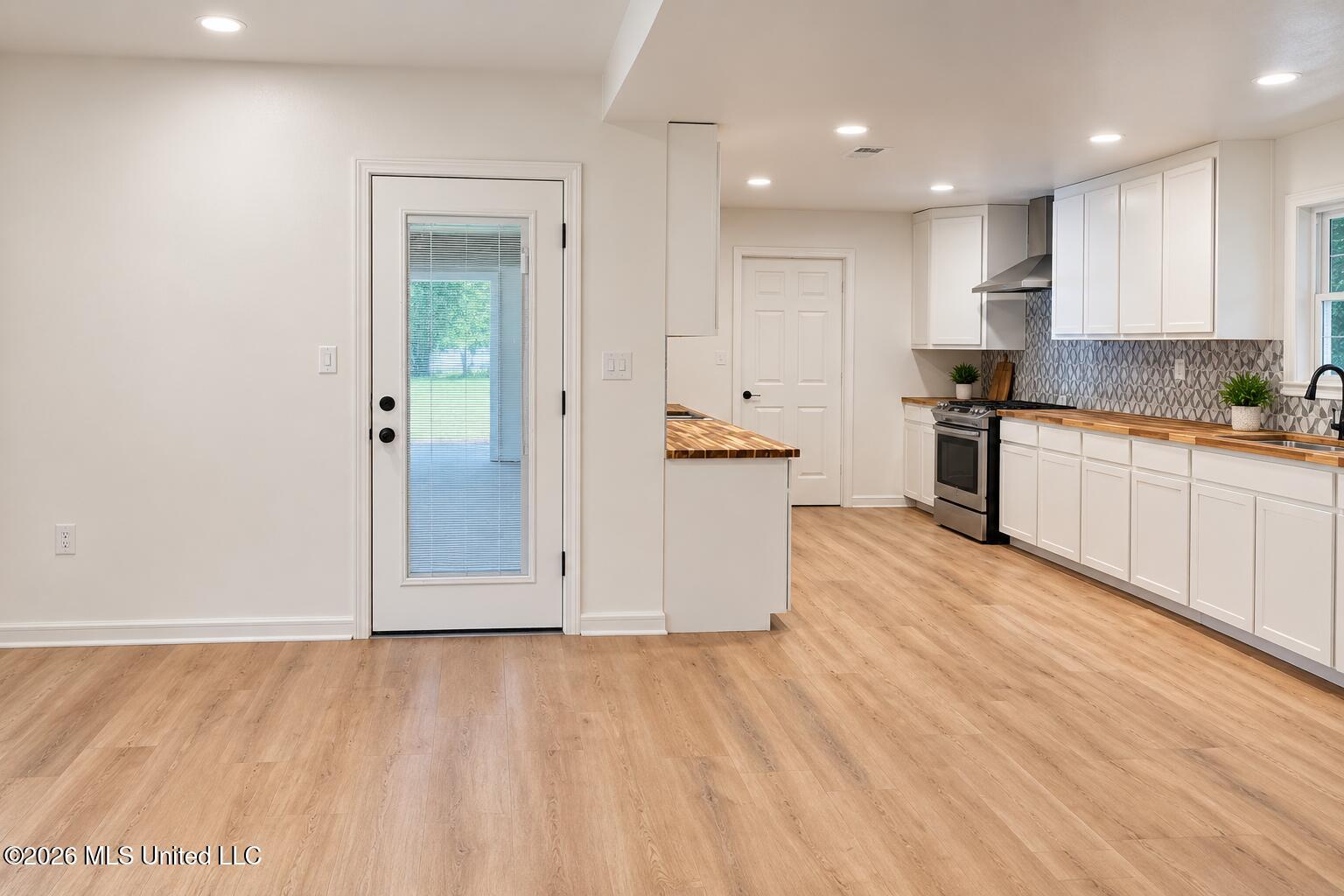 1018 Glenmore Drive