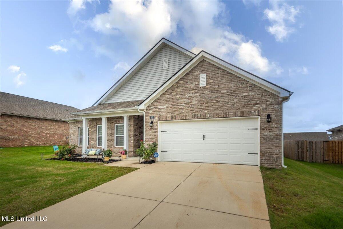 52 Twin Lakes Drive, Byhalia, Mississippi image 4