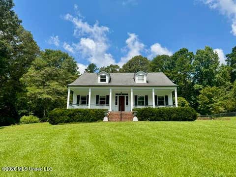 Homes For Sale - 481 Greenfield Road<br/> Adams County, Natchez, MS 39120