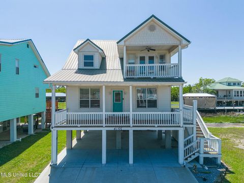 Homes For Sale - 4155 Ireland Street<br/> Hancock County, Bay Saint Louis, MS 39520