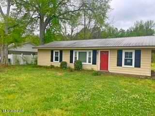 627 Terry Lane Drive, Carthage, Mississippi image 1