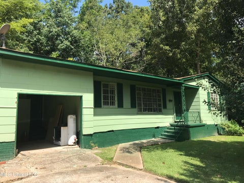 Homes For Sale - 1867 Shamrock Drive<br/> Hinds County, Jackson, MS 39204