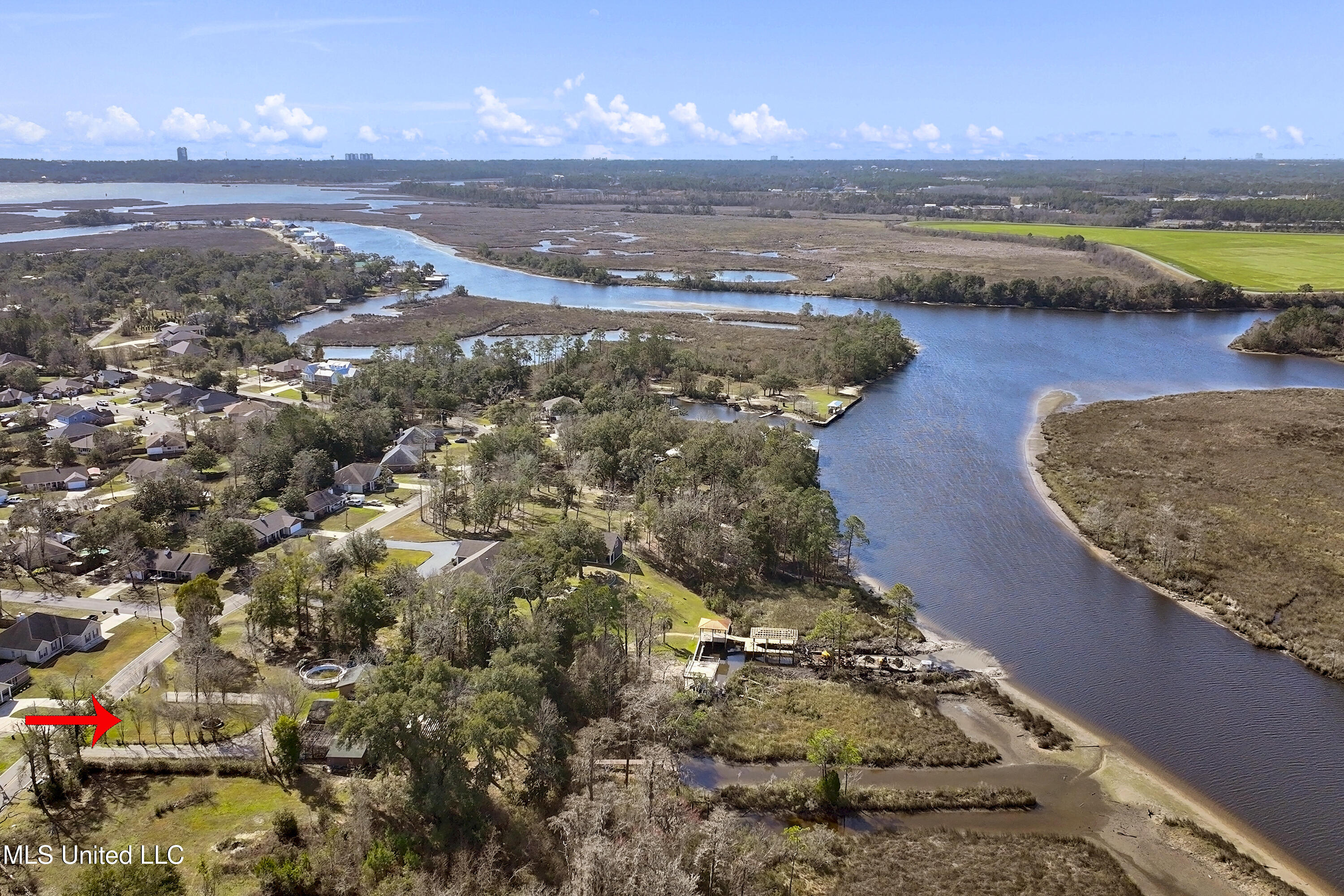 11001 Shorecrest Road, Biloxi, Mississippi image 2