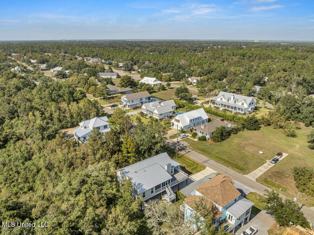 116 Bay Oaks Drive, Bay Saint Louis, Mississippi image 35