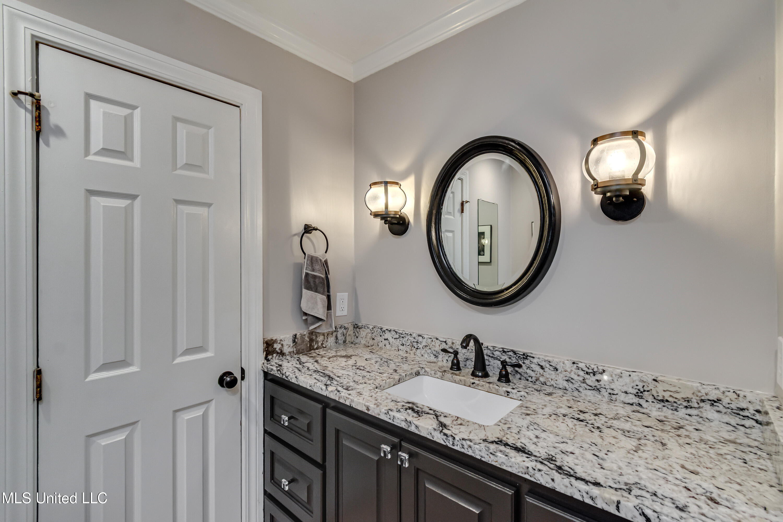 Canton, Mississippi 39046, United States, 4 Bedrooms Bedrooms, ,3 BathroomsBathrooms,Residential,Active,149562