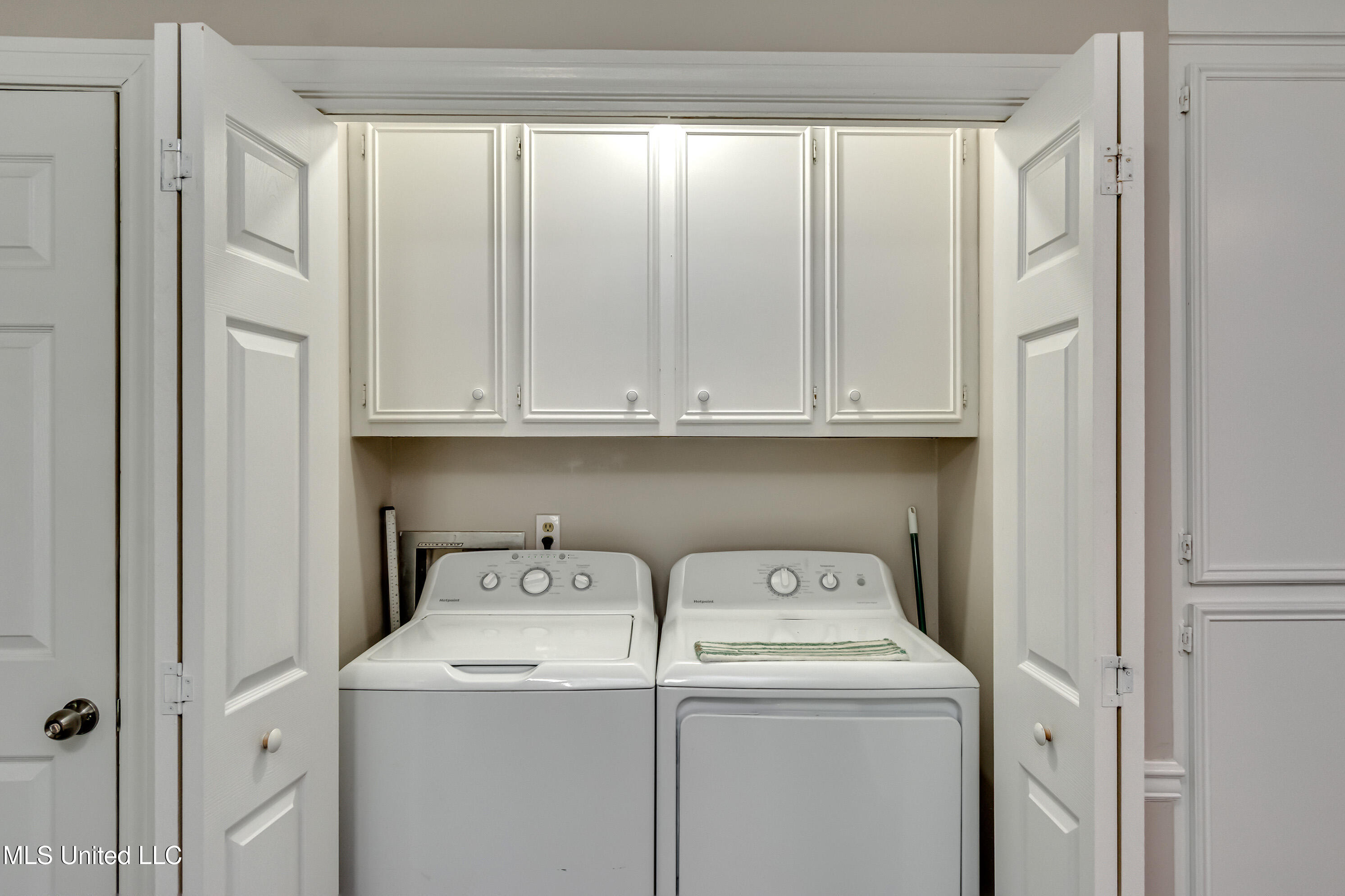 Canton, Mississippi 39046, United States, 4 Bedrooms Bedrooms, ,3 BathroomsBathrooms,Residential,Active,149562