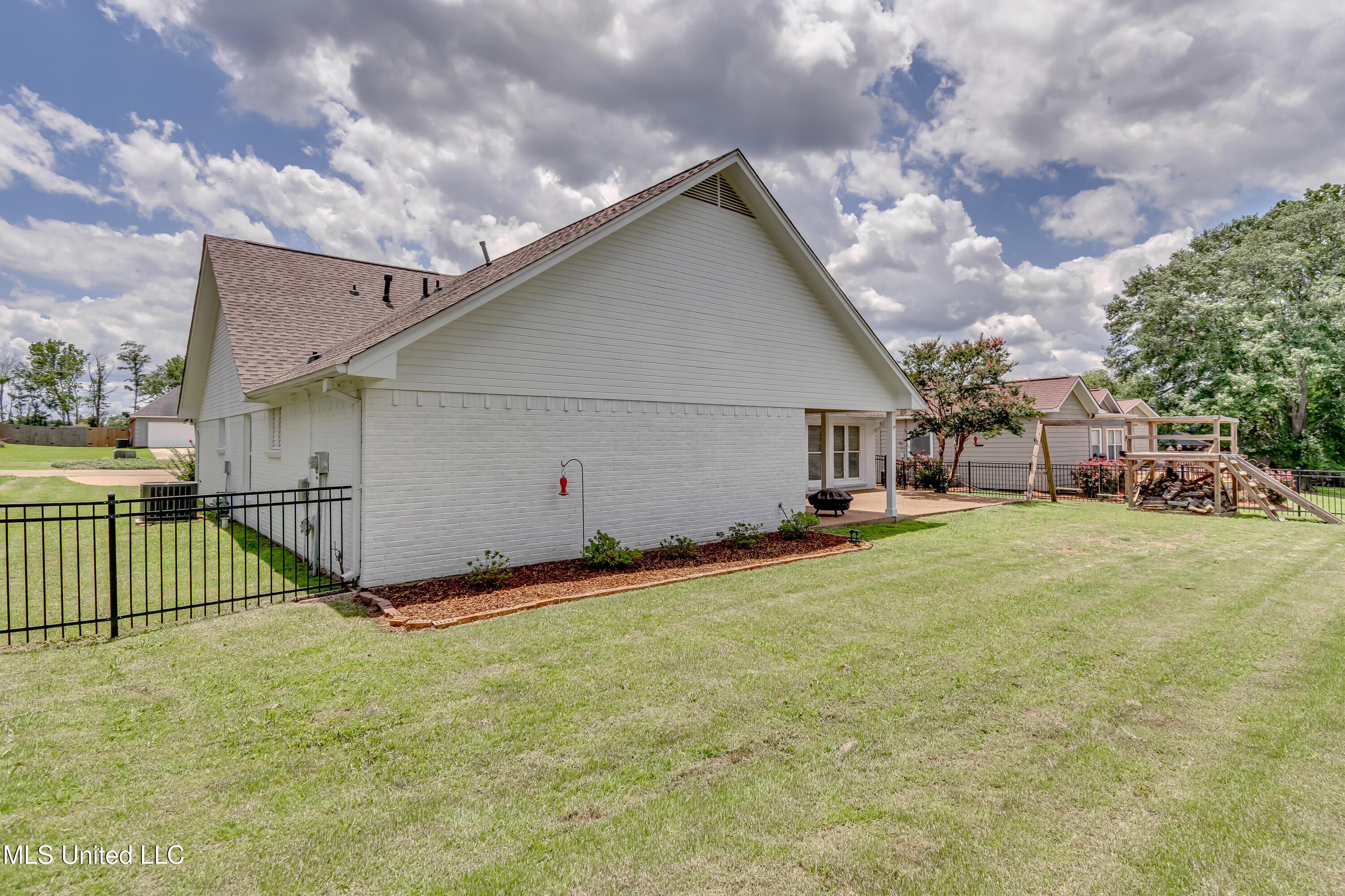 Canton, Mississippi 39046, United States, 4 Bedrooms Bedrooms, ,3 BathroomsBathrooms,Residential,Active,149562