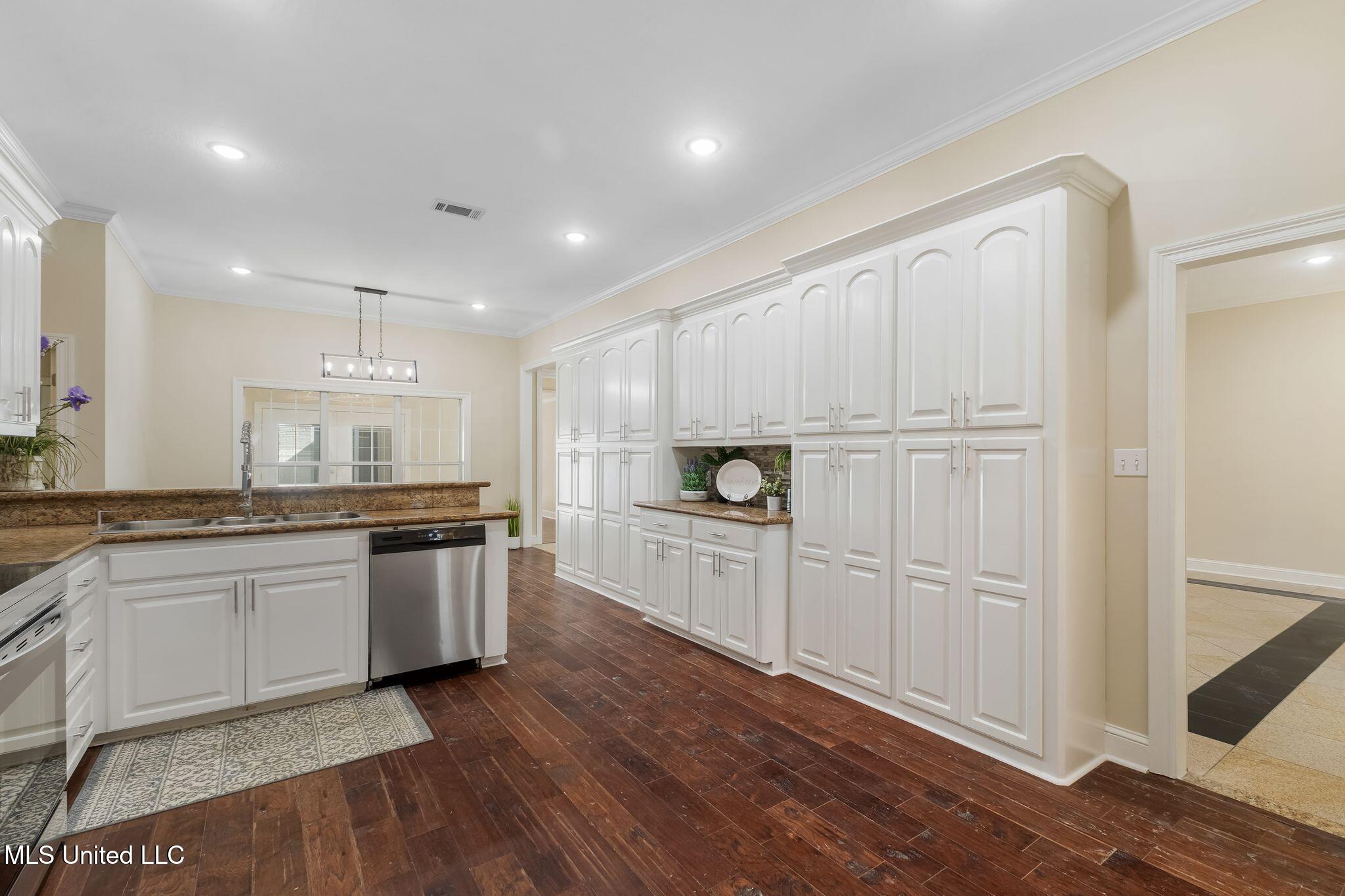 98 Morrell Circle, Hattiesburg, Mississippi image 16