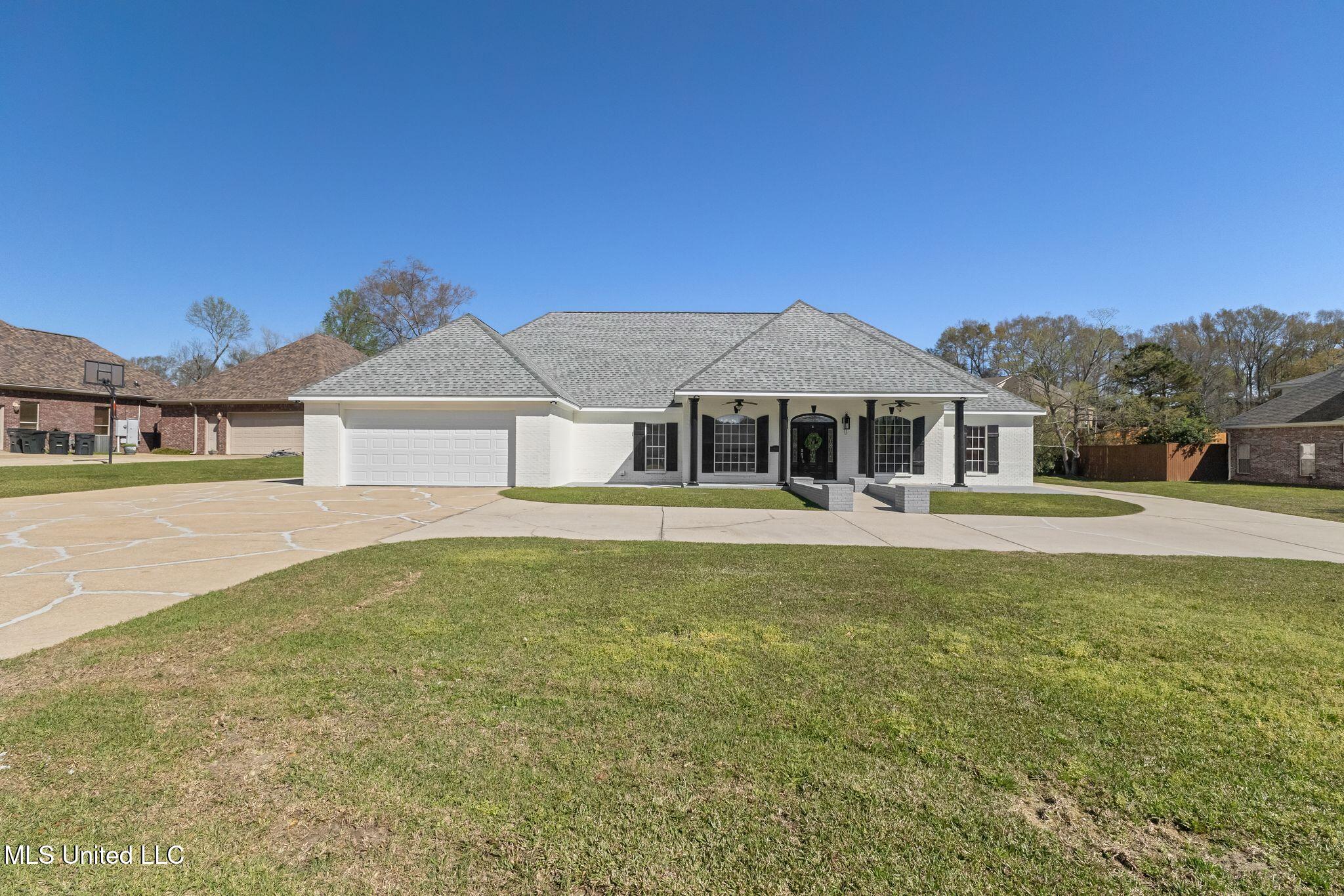 98 Morrell Circle, Hattiesburg, Mississippi image 1
