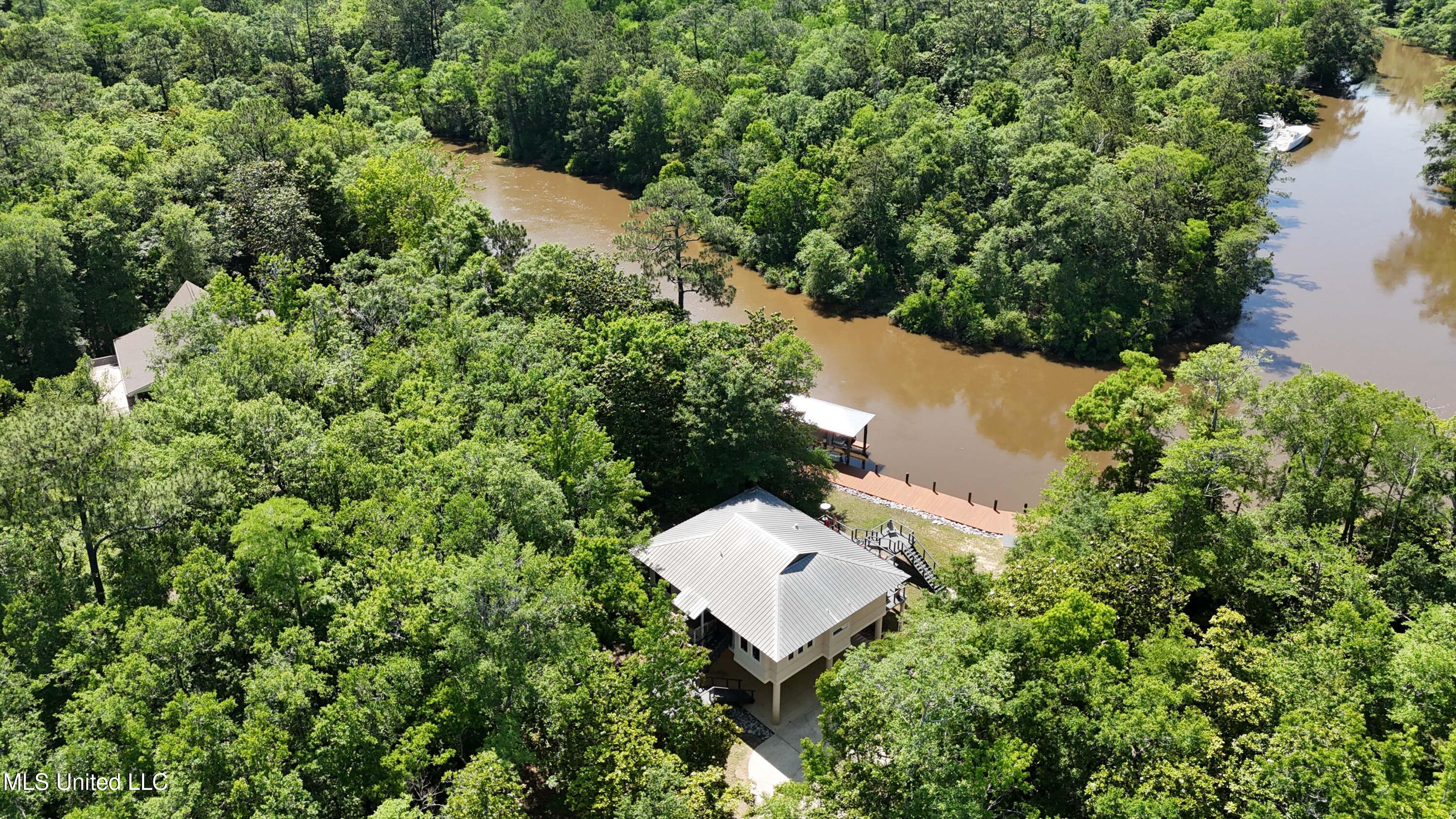 13009 Riverland Drive, Biloxi, Mississippi image 31