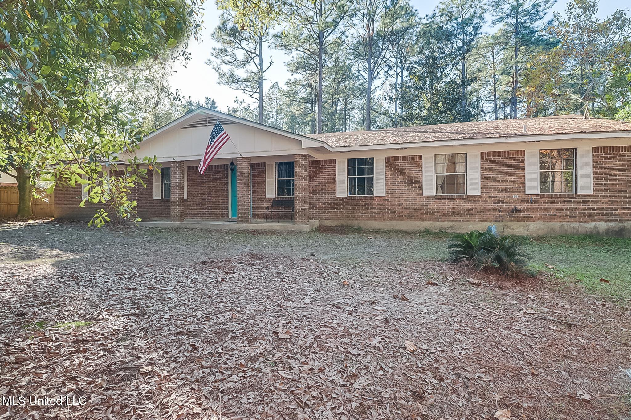 6200 Juniper Drive, Vancleave, Mississippi image 2