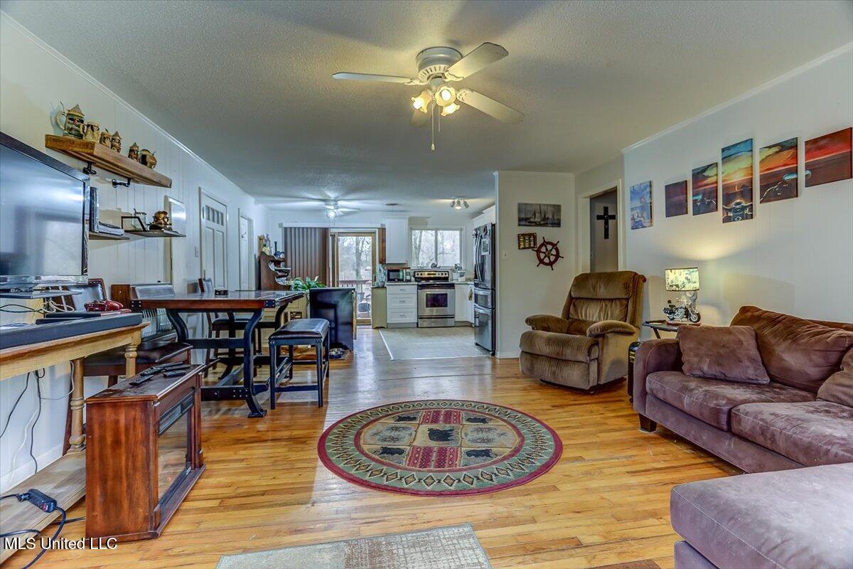 10641 Ben Lomond Cove, Hernando, Mississippi image 14