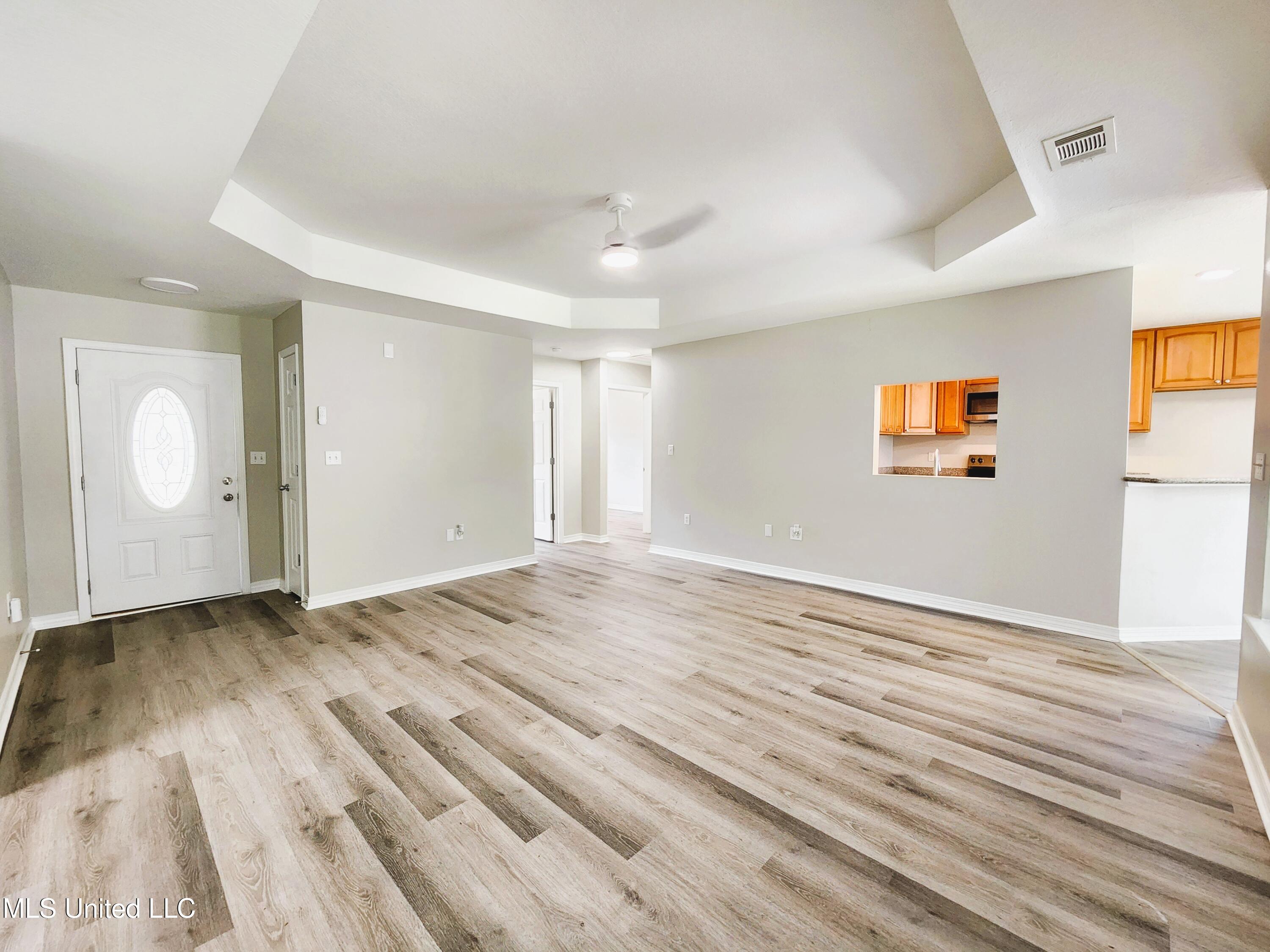 16000 Hardwood Place, Biloxi, Mississippi image 8