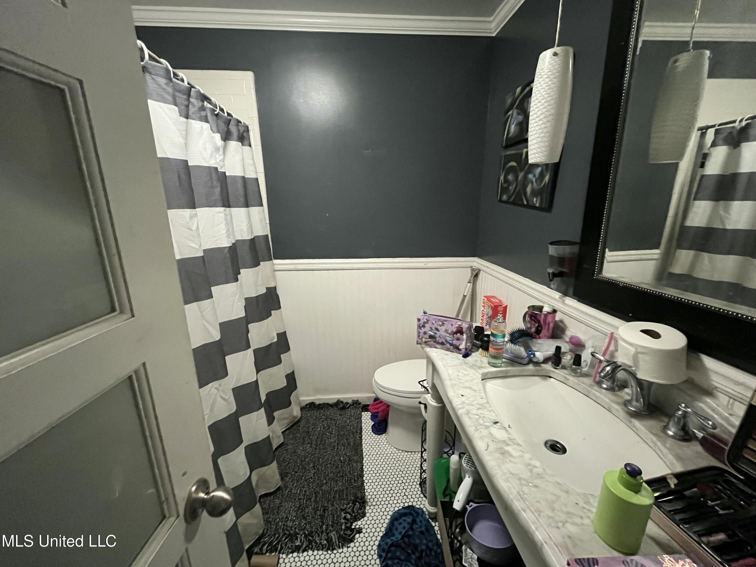 121 Gahan Drive, Gulfport, Mississippi image 3