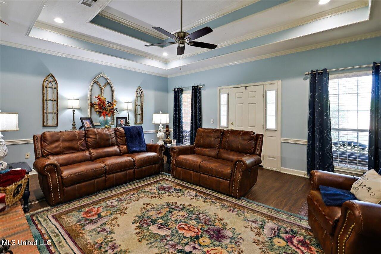 206 Southwind Drive, Richland, Mississippi image 8