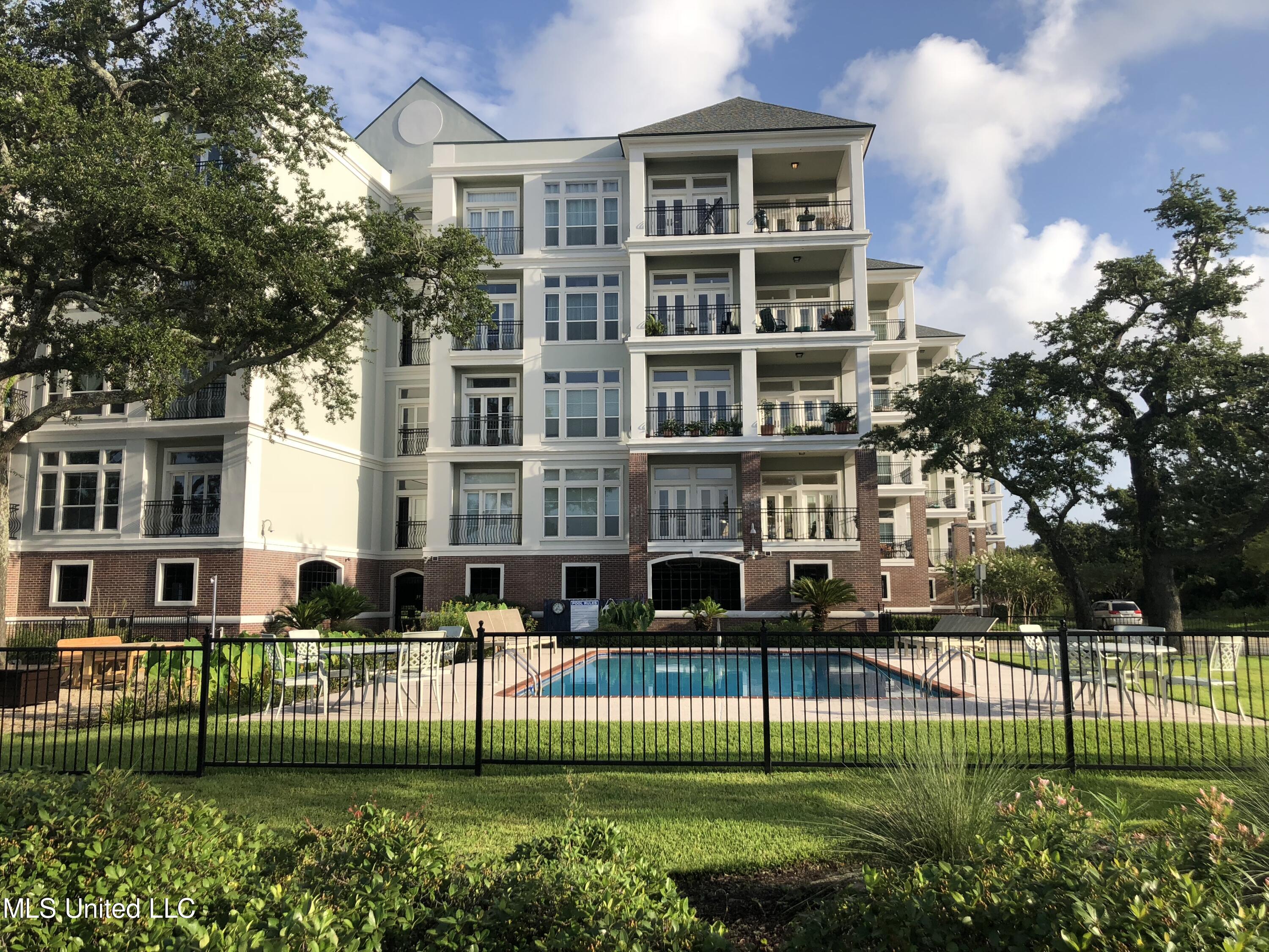 1100 W Beach Boulevard #411, Pass Christian, Mississippi image 2