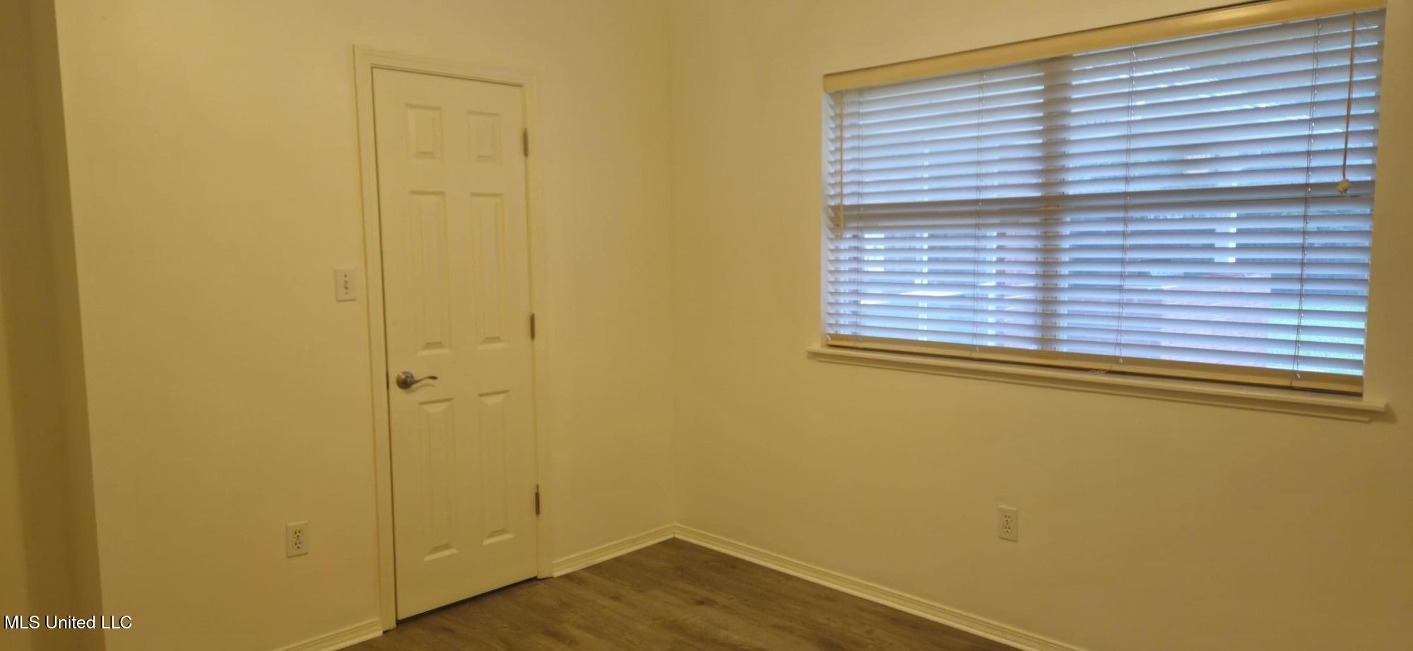 6479 Kalipekona Way, Diamondhead, Mississippi image 24