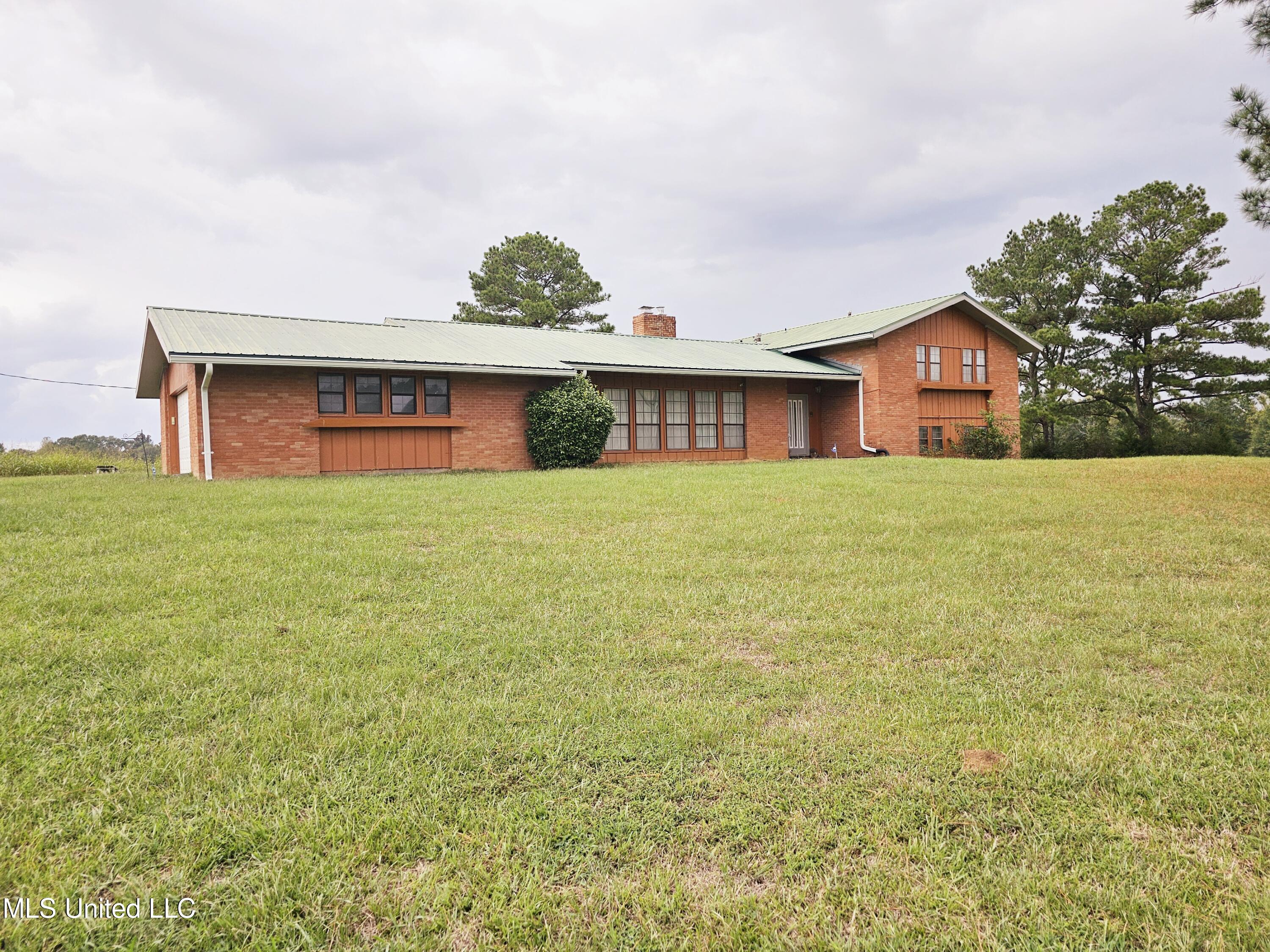 2163 Sharon Road, Canton, Mississippi image 1