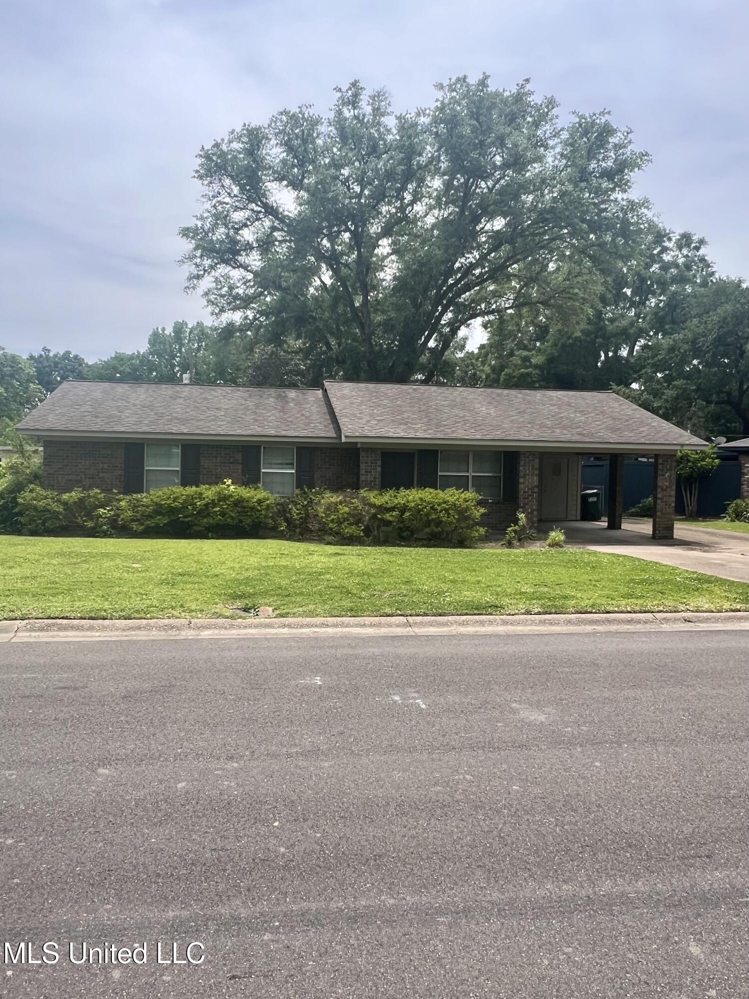 102 Earhart Drive, Natchez, Mississippi image 24