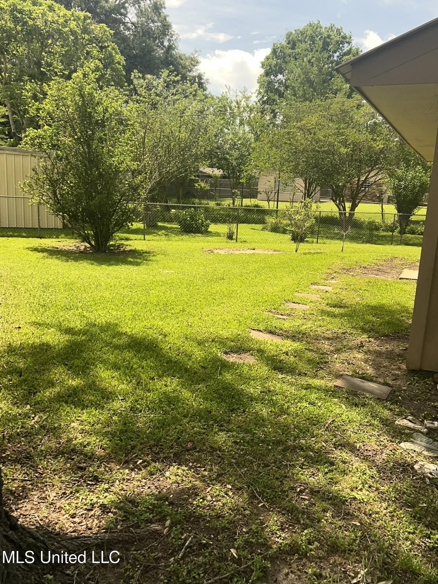 102 Earhart Drive, Natchez, Mississippi image 18