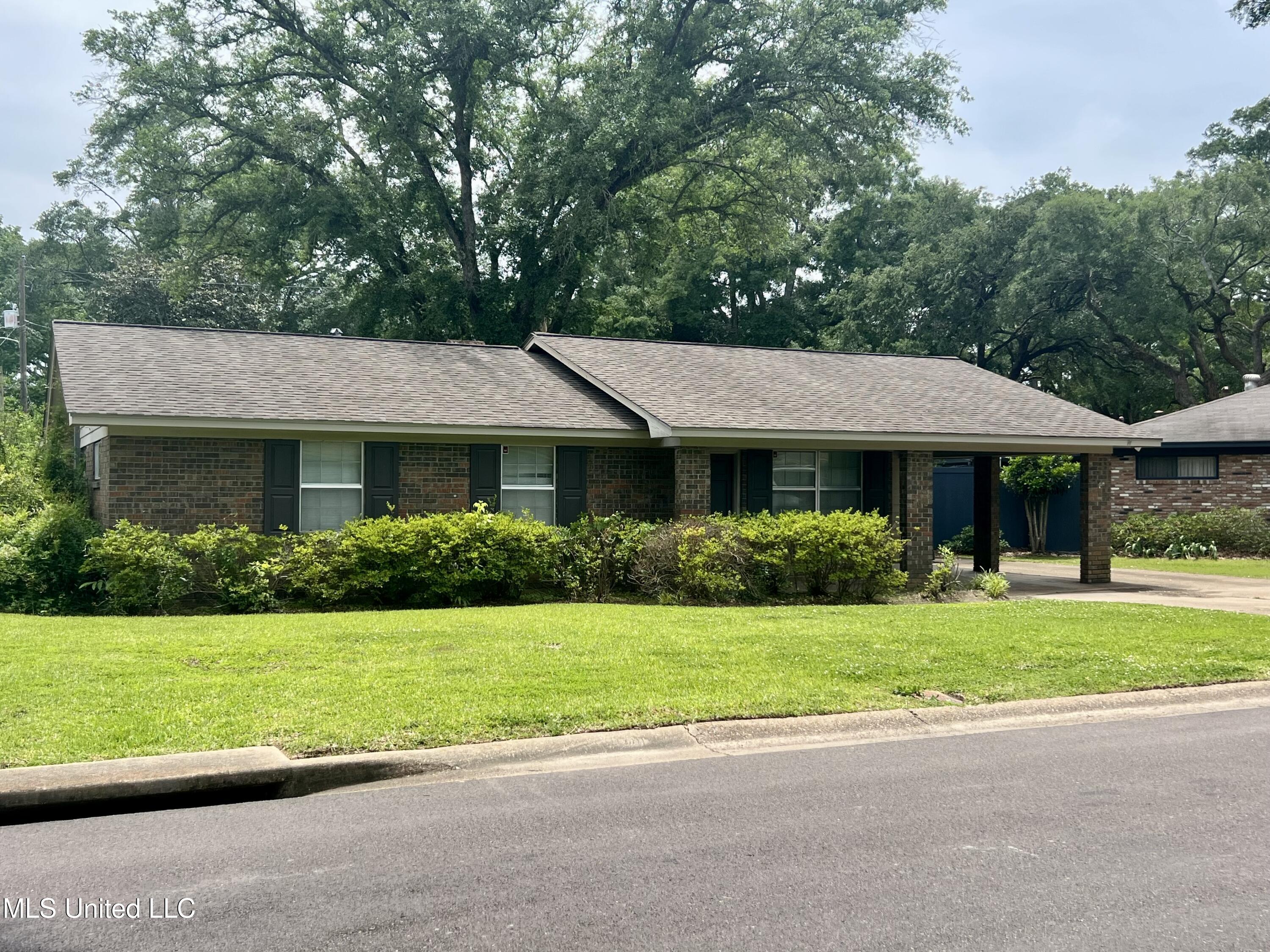 102 Earhart Drive, Natchez, Mississippi image 22