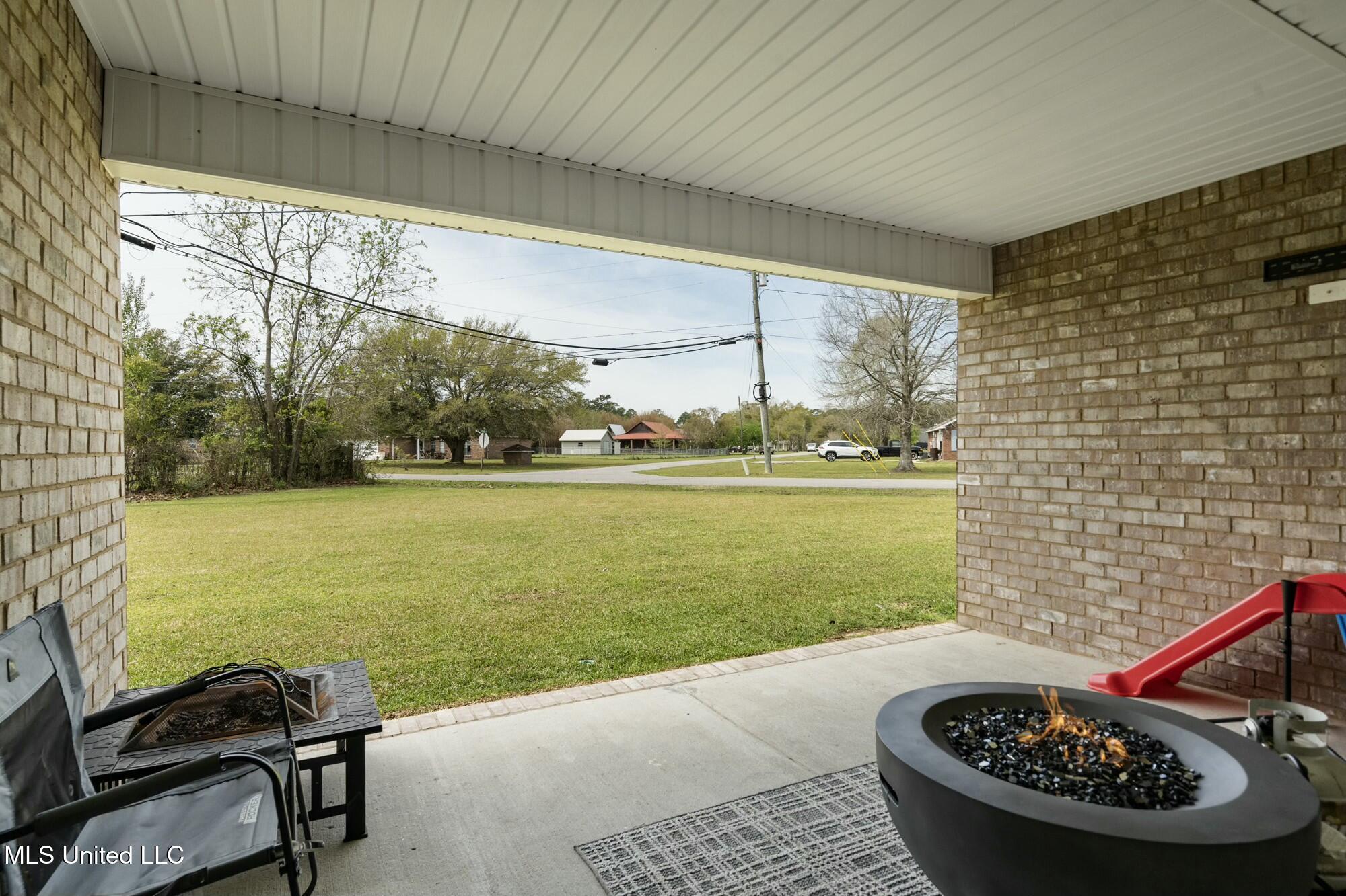 15361 Leighwood Lane, Biloxi, Mississippi image 29