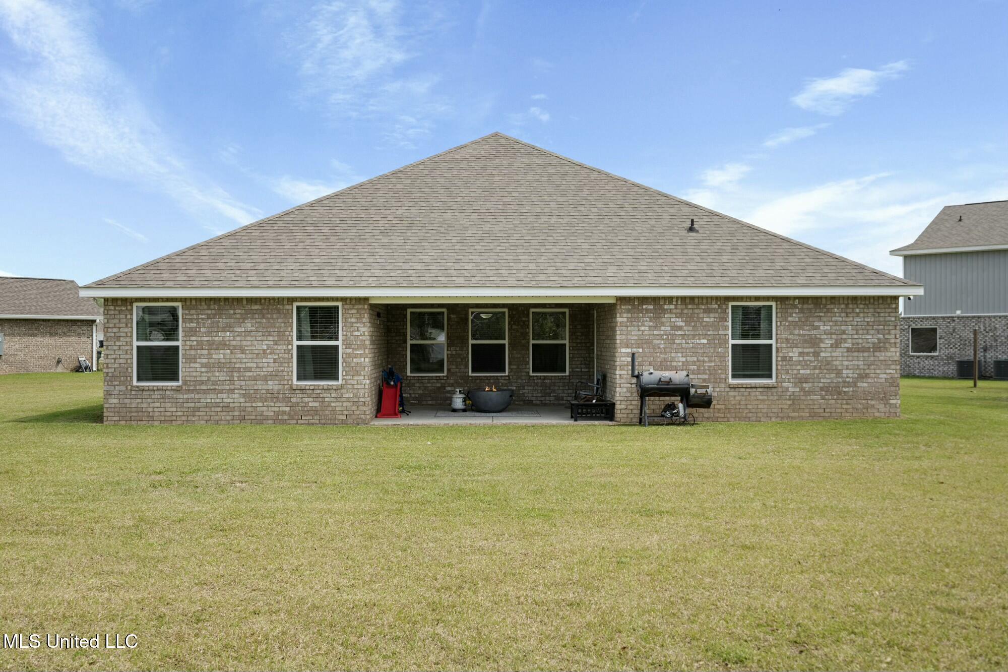 15361 Leighwood Lane, Biloxi, Mississippi image 4