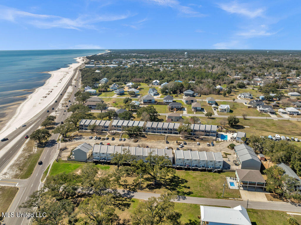 548 W Beach Boulevard W Blvd #117, Long Beach, Mississippi image 25
