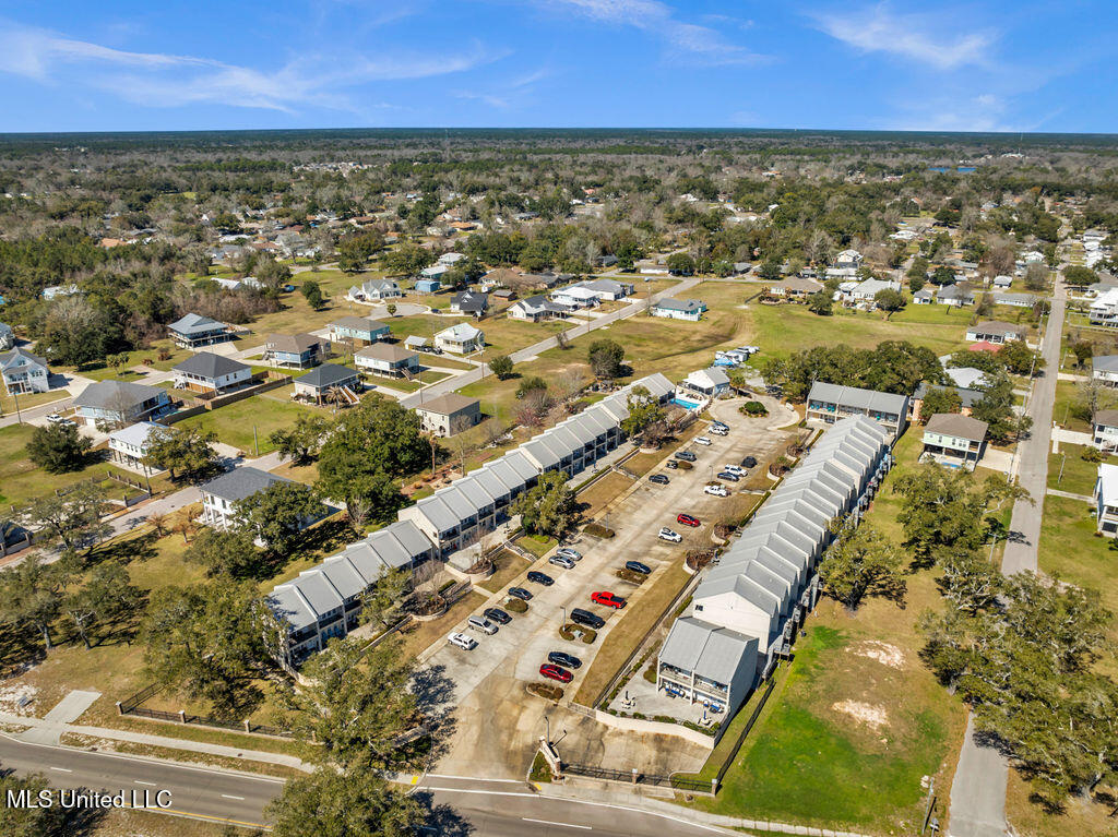 548 W Beach Boulevard W Blvd #117, Long Beach, Mississippi image 24