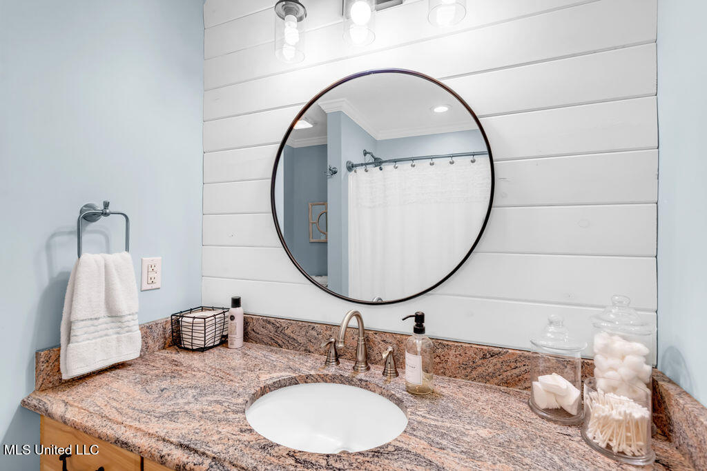 548 W Beach Boulevard W Blvd #117, Long Beach, Mississippi image 39