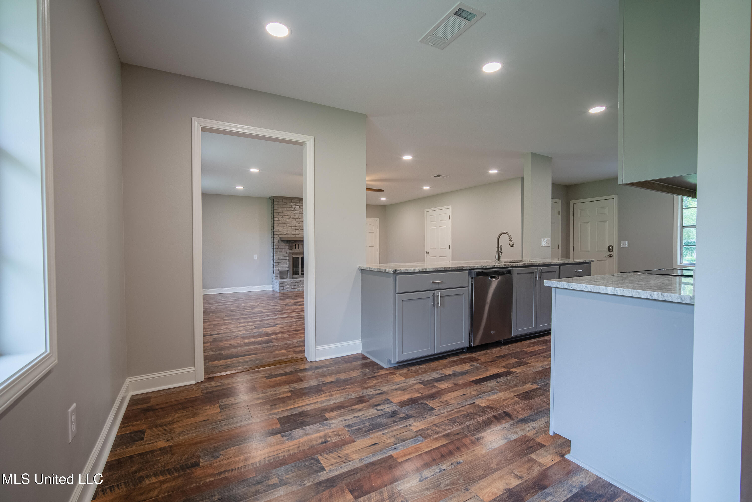 221 Sheryl Drive, Madison, Mississippi image 30