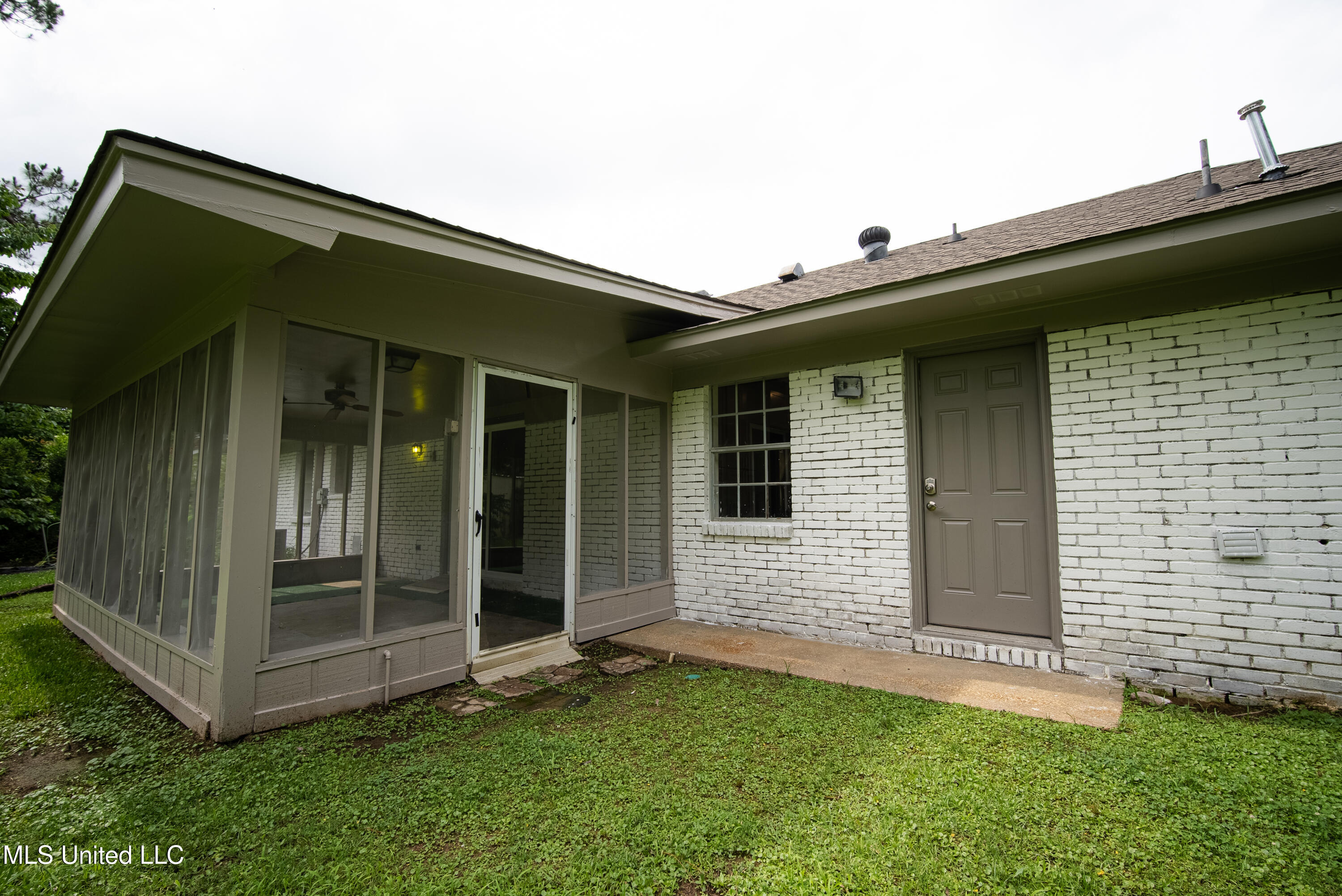 221 Sheryl Drive, Madison, Mississippi image 12